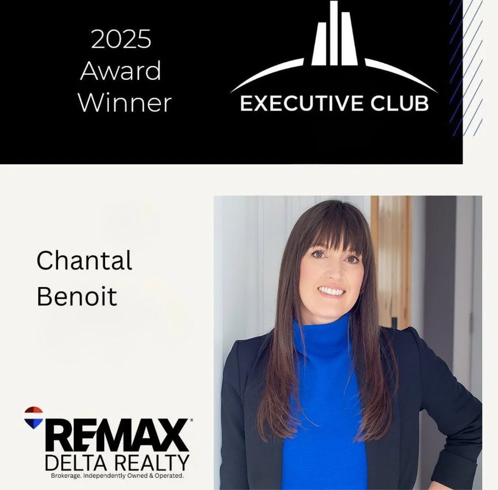 Chantal Benoit receiving a RE/MAX award